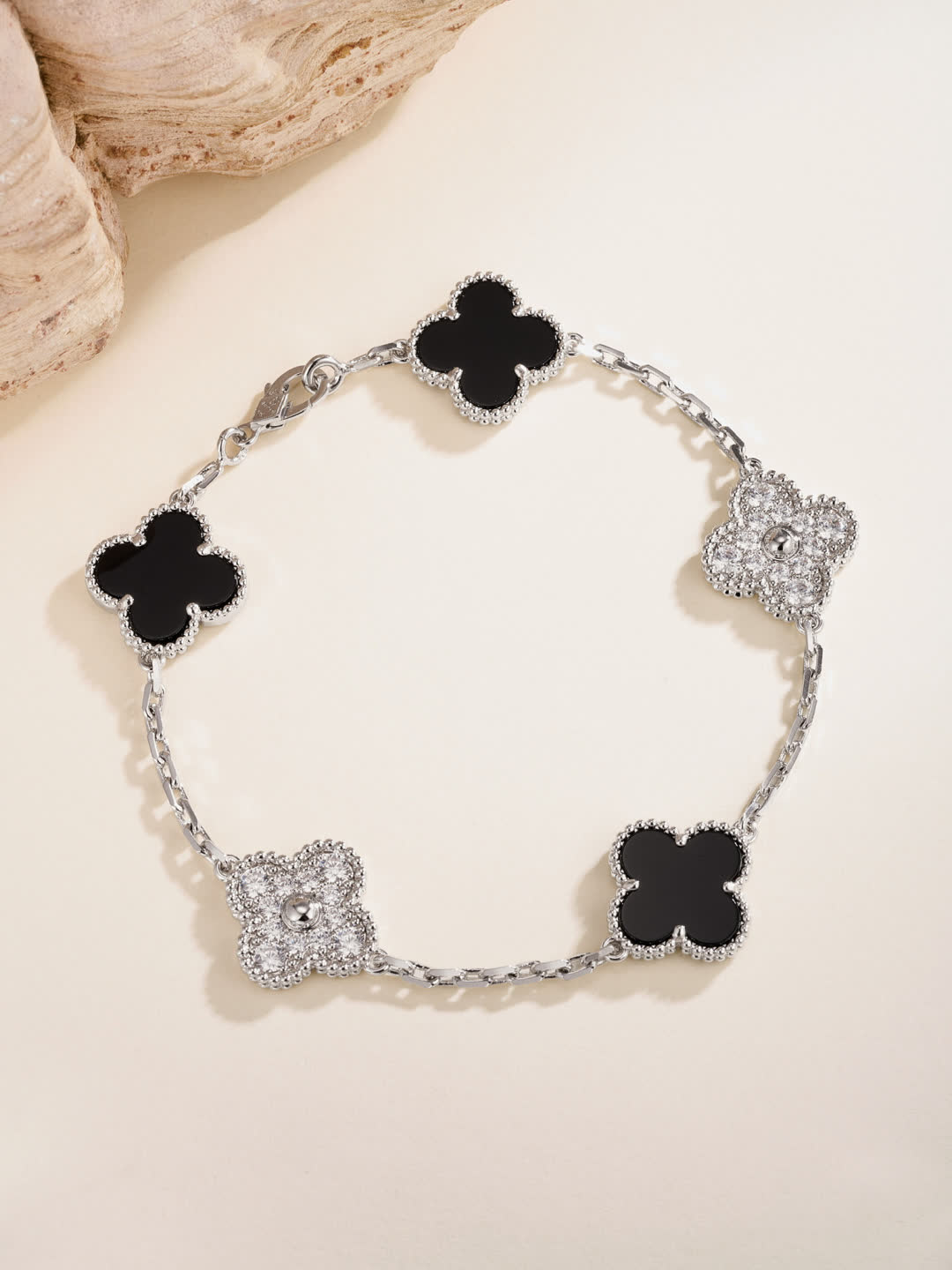 Van Cleef & Arpels Magic Alhambra Bracelet